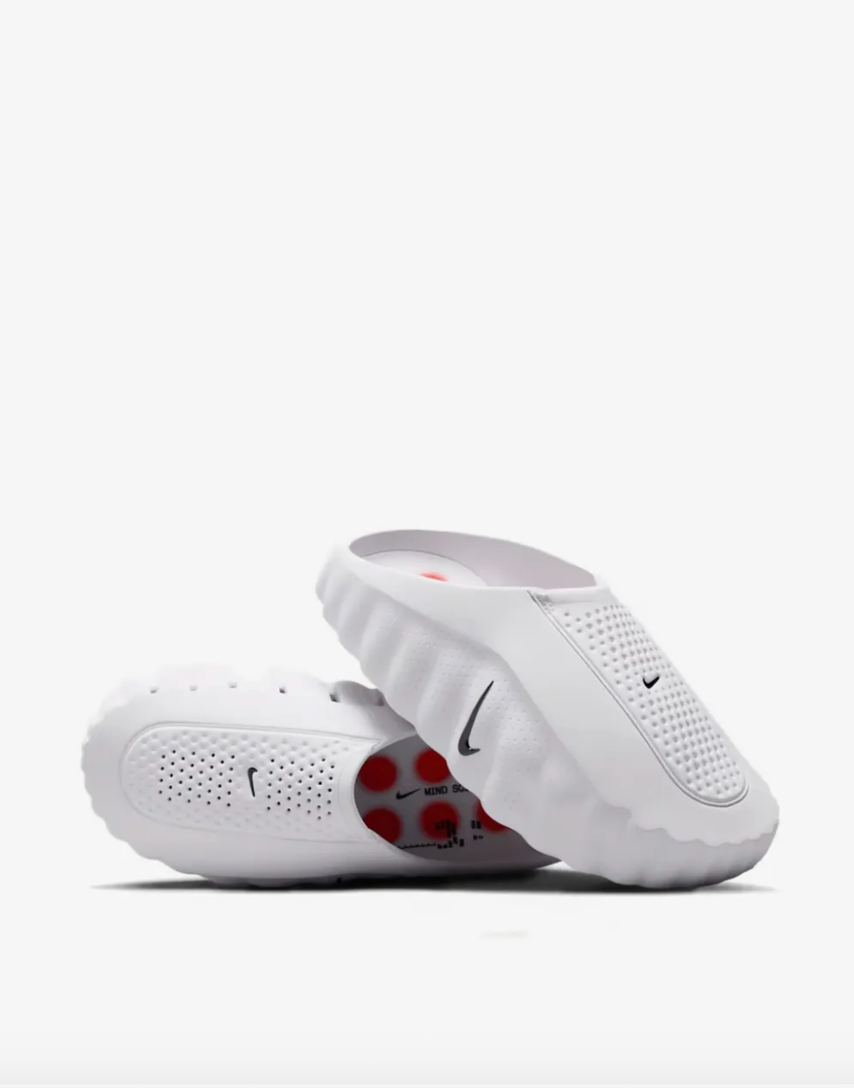 Nike Mind 001