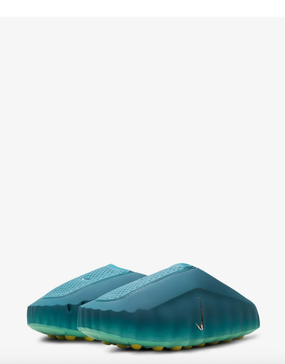 Nike Mind 001