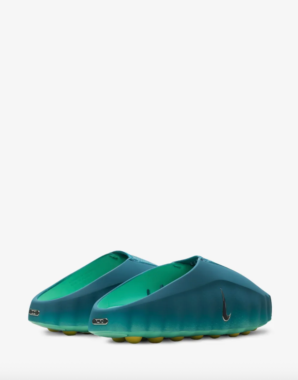 Nike Mind 001