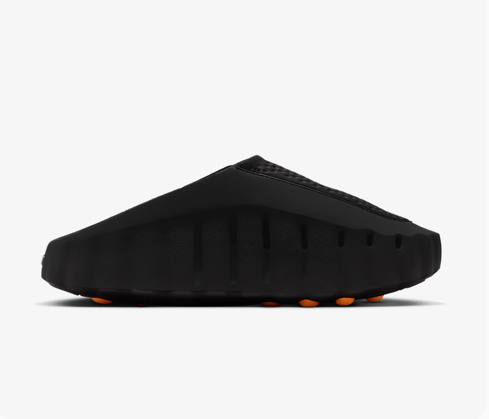 Nike Mind 001