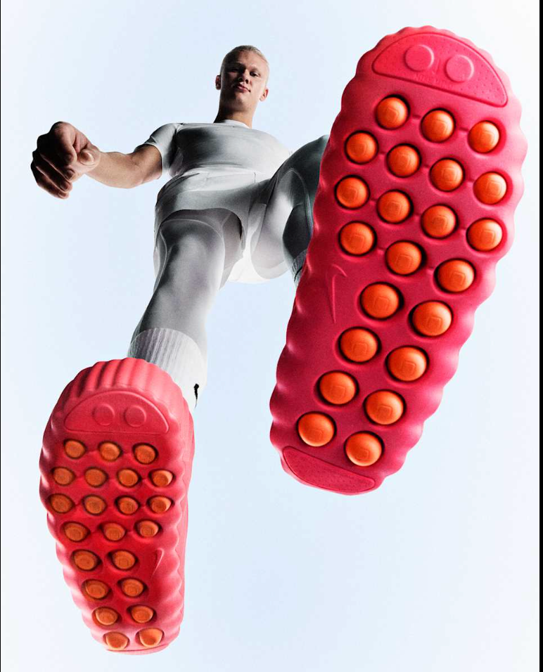 Nike Mind 001